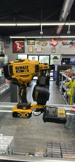 Dewalt 15 degree Roofing Nailer