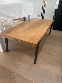 Coffee table Crate and Barrel