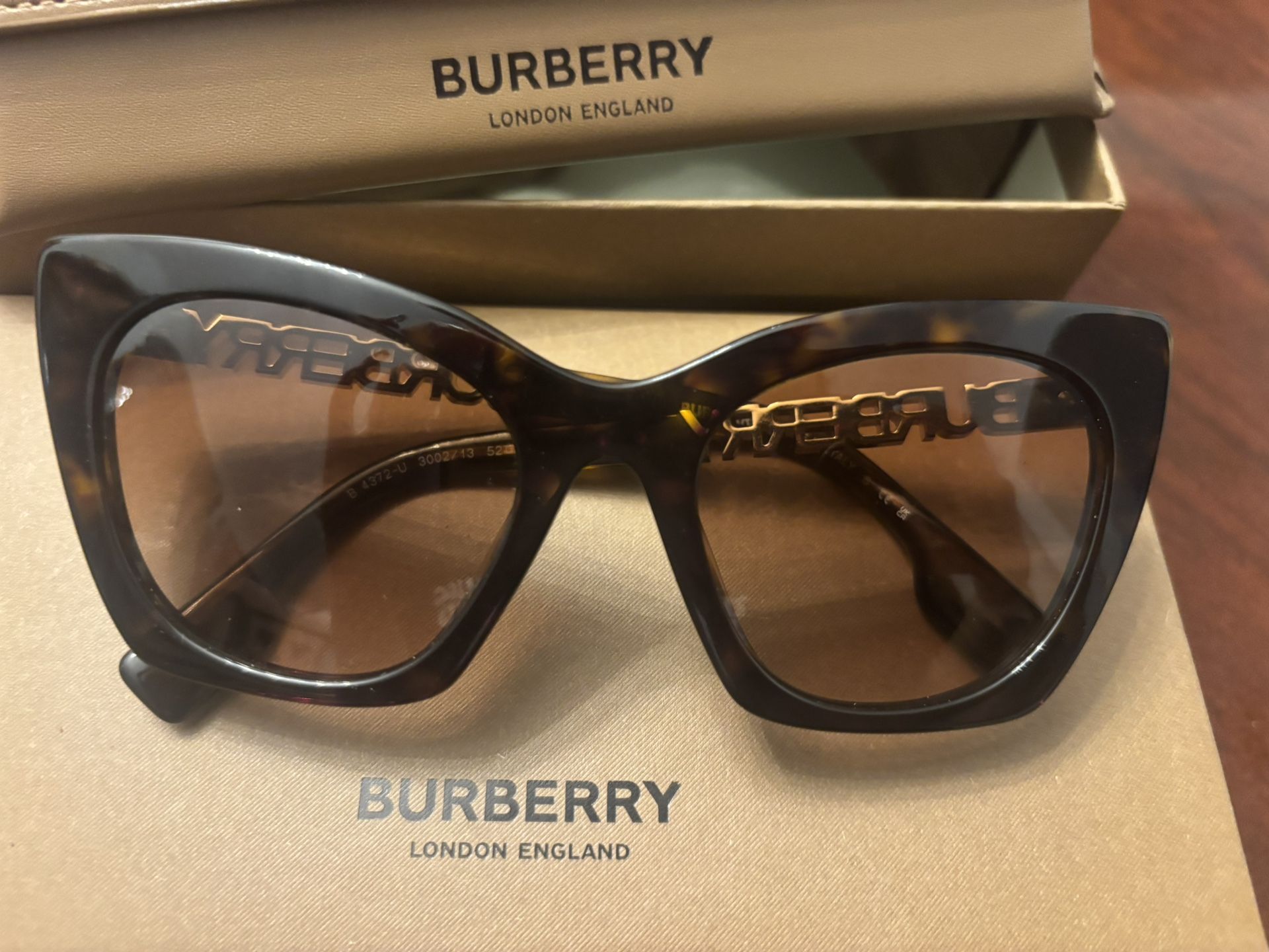 Burberry Sunglasses