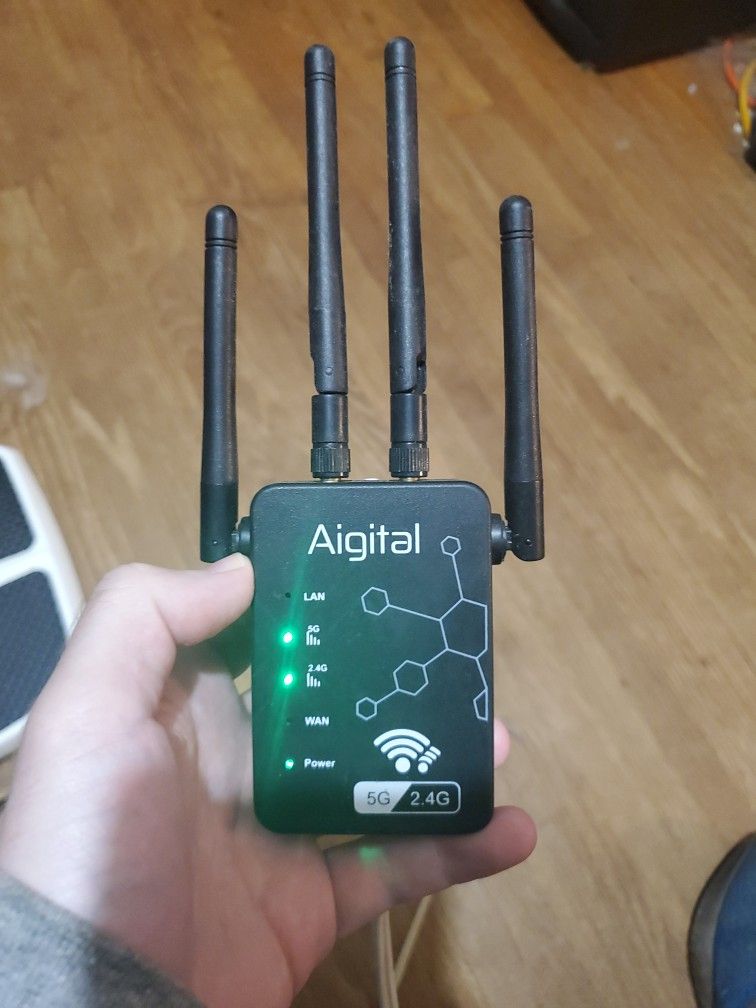 Aigital WiFi Extender 5 Gig. And 4 Gig. With WAN And LAN