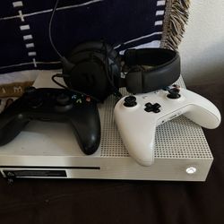 Xbox One S 