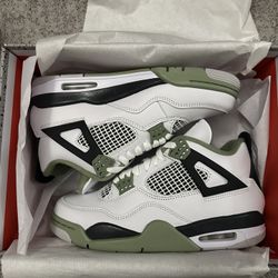 Women’s Air Jordan 4 Retro Seafoam