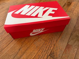 Nike valentines edition shoes