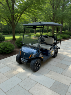 Yamaha QuieTech Gas Golf Cart in like new condition