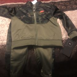 Long Sleeve Nike Outfit 24 Months