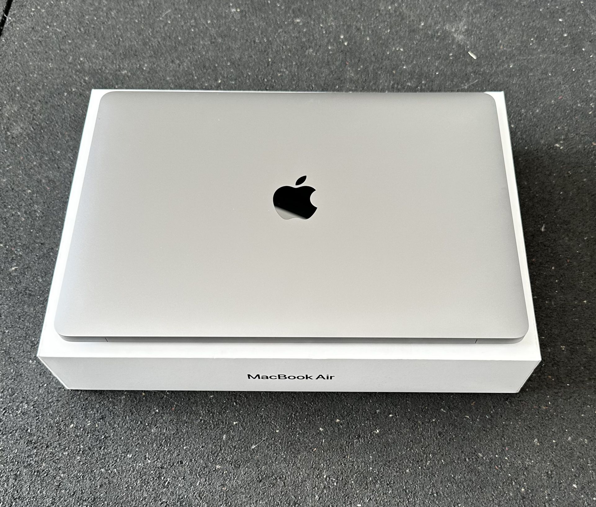 MacBook Air 13 Inch With Retina And Touch ID