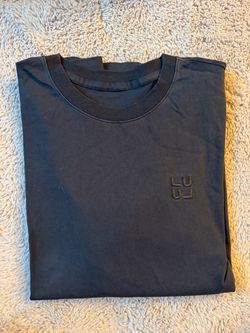 Lululemon shirt