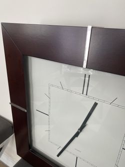 Mid Century Retro Wall Clock. 