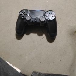 PS4 Controller 
