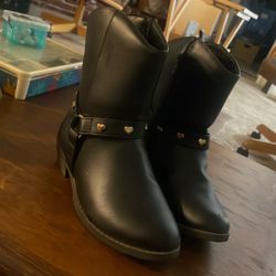 Girls Boots 