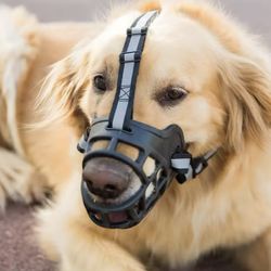 Breathable Basket Muzzle Guard for Dogs (Medium)