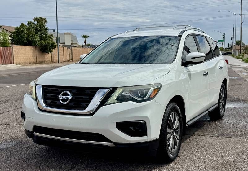 Auction this Saturday - 2018 Nissan Pathfinder 4 Door SUV