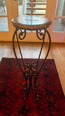 Marble Top Accent Pedestal Table – Wrought Iron Base