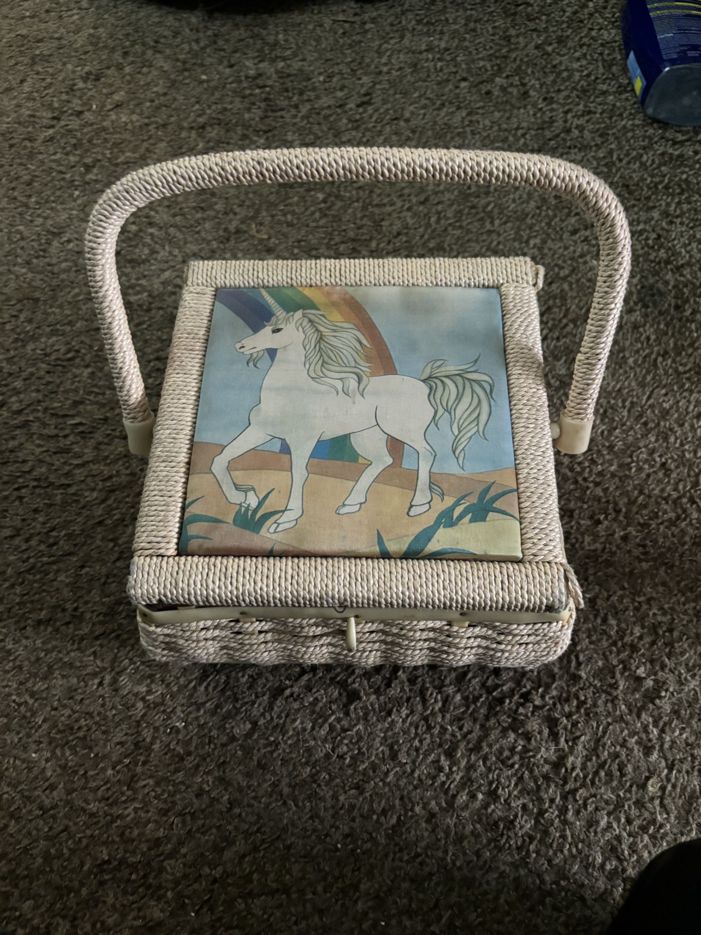 Vintage 80s Unicorn Sewing Box 