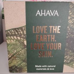 Ahava Body Wash Set