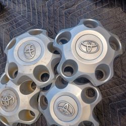 Tundra Center Hub Caps