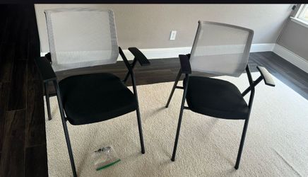 New 2Pcs Office Guest Chair, Foldable Mesh Back Arm Chairs with Ergonomic Lumbar Support and Soft Seat (Grey) Retail $129 + Tax