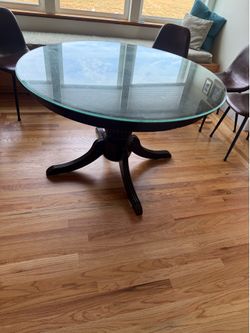 48” pedestal custom made dining table seats 6