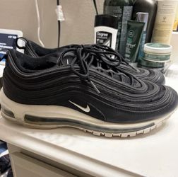 97 Air Max - Will Clean up Nice!
