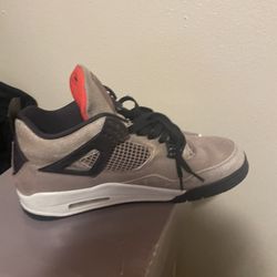 Taupe Haze Jordan 4