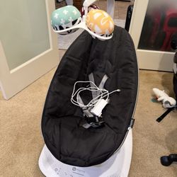 Mamaroo Baby Swing