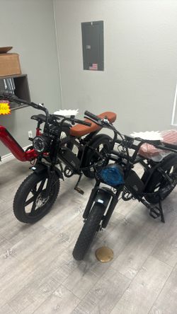 Moped style Ebike 699 out the door assembled Ebike