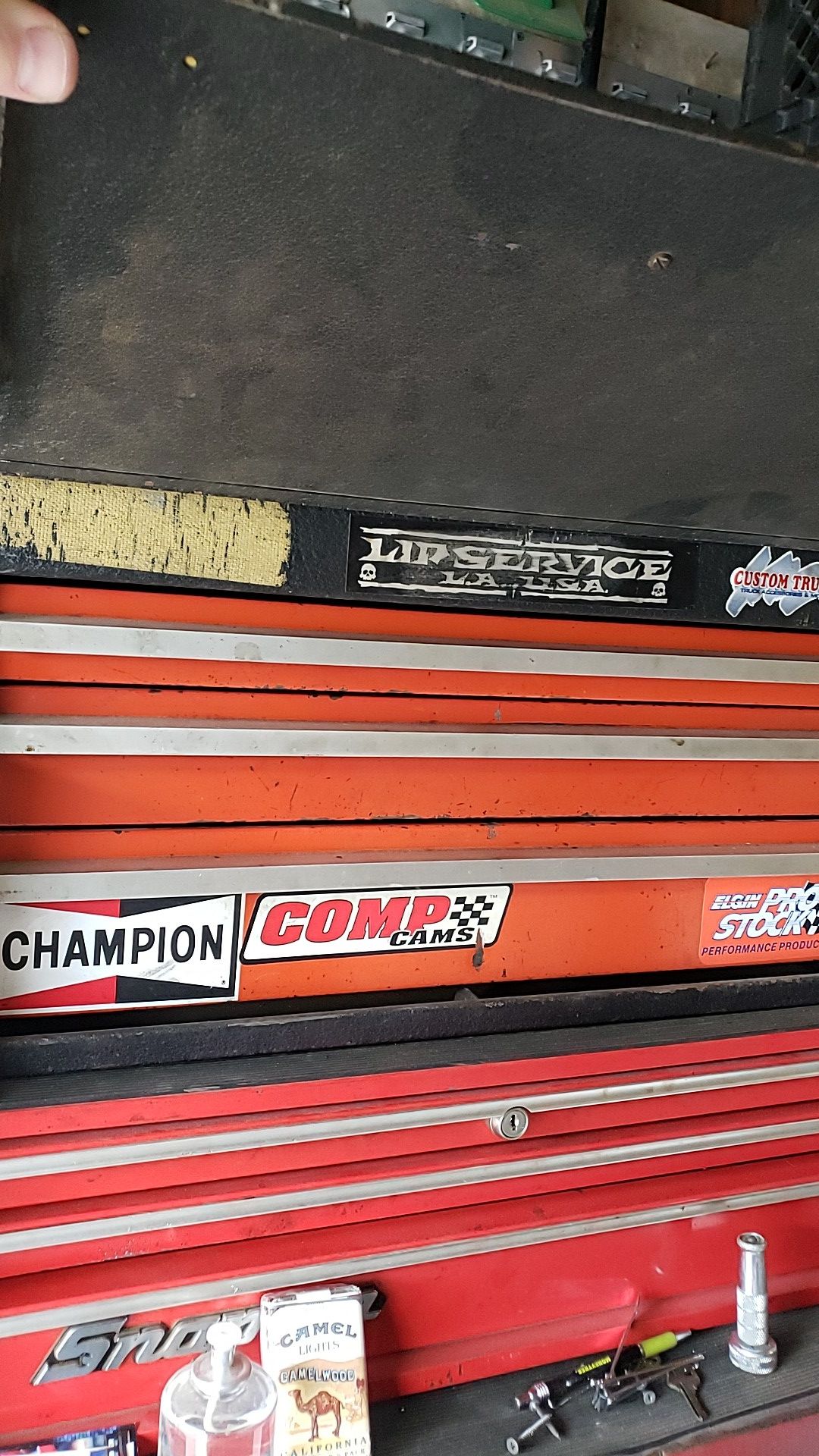 2 tool boxes 200 each