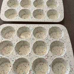 Trudeau Silicone Muffin Pans