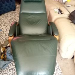 Backsaver zero gravity manual recliner