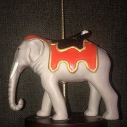 1988 FRANKLIN MINT FM TFM TREASURY OF CAROUSEL ART PORCELAIN FIGURINE ELEPHANT