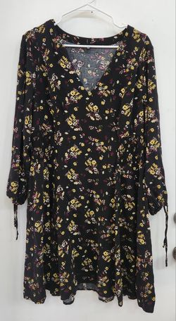Torrid black floral print challis smocked waist dress 2X
