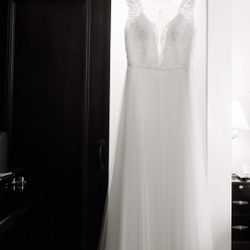 Exquisite Wedding Gown