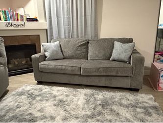 **moving sale** living room furniture. Like new, barely used