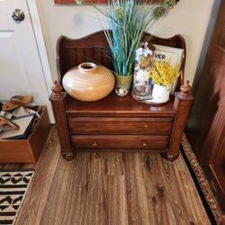 Picket And Rail Storage Bench