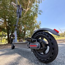 Electric scooter