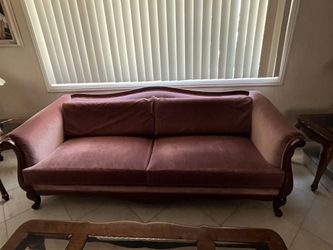Classic Vintage Style Pink Couch