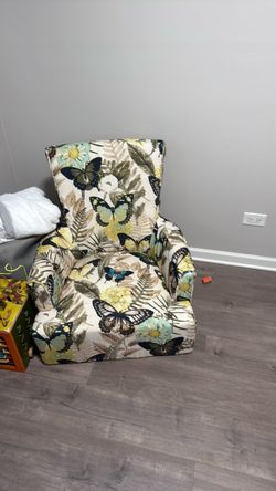 Accent chair