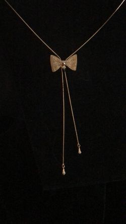Vintage Gold Toned bow Adjustable Chain Necklace 