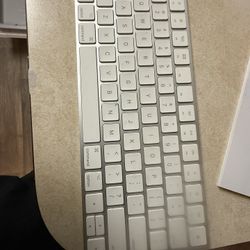 Apple Desktop Computer 