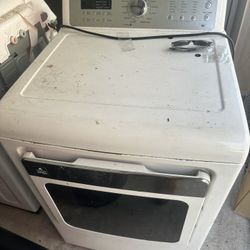 Gas Dryer And Washer Set