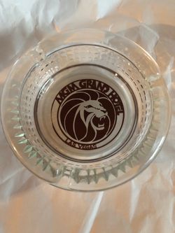 VINTAGE! MGM Grand Hotel Las Vegas ash tray