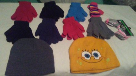 Guantes y gorras