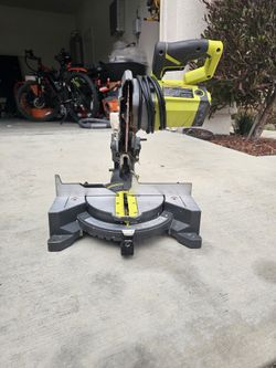 Saw