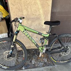 Mountain bike Kona med