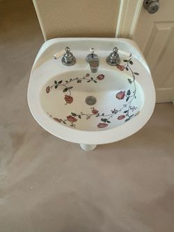 Vintage Hand-Painted Floral Pedestal Sink – Complete