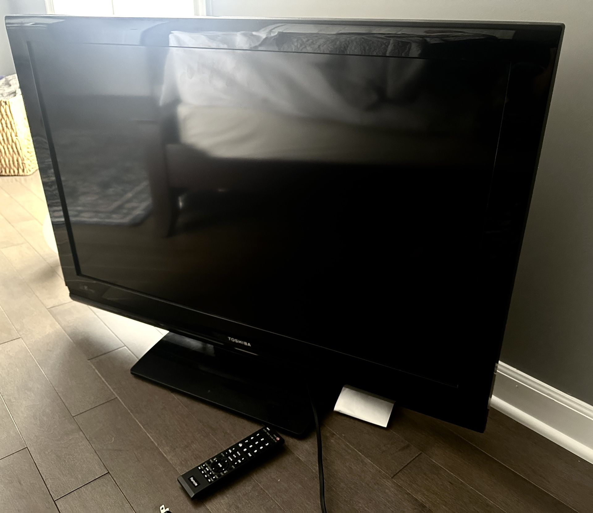 Toshiba & Sony Bravia Both Work Well & For Sale 