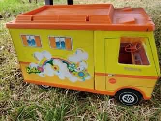 Barbie camper
