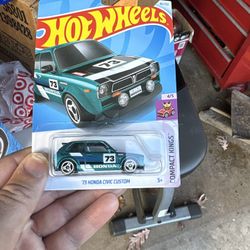 Hot Wheels - 2024 Compact Kings 4/5 '73 Honda Civic Custom 90/250 (BBHTD62)