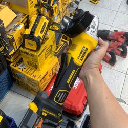 Dewalt 20v Brushless 4-1/2” - 5” Variable Speed Grinder 