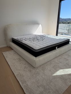 Elite Midnight Pro  queen size mattress pillow top 12”.     New mattress in a plastic sealed  Venta de colchones  ☎️📲call or Tex (213)713-74-89   Hab